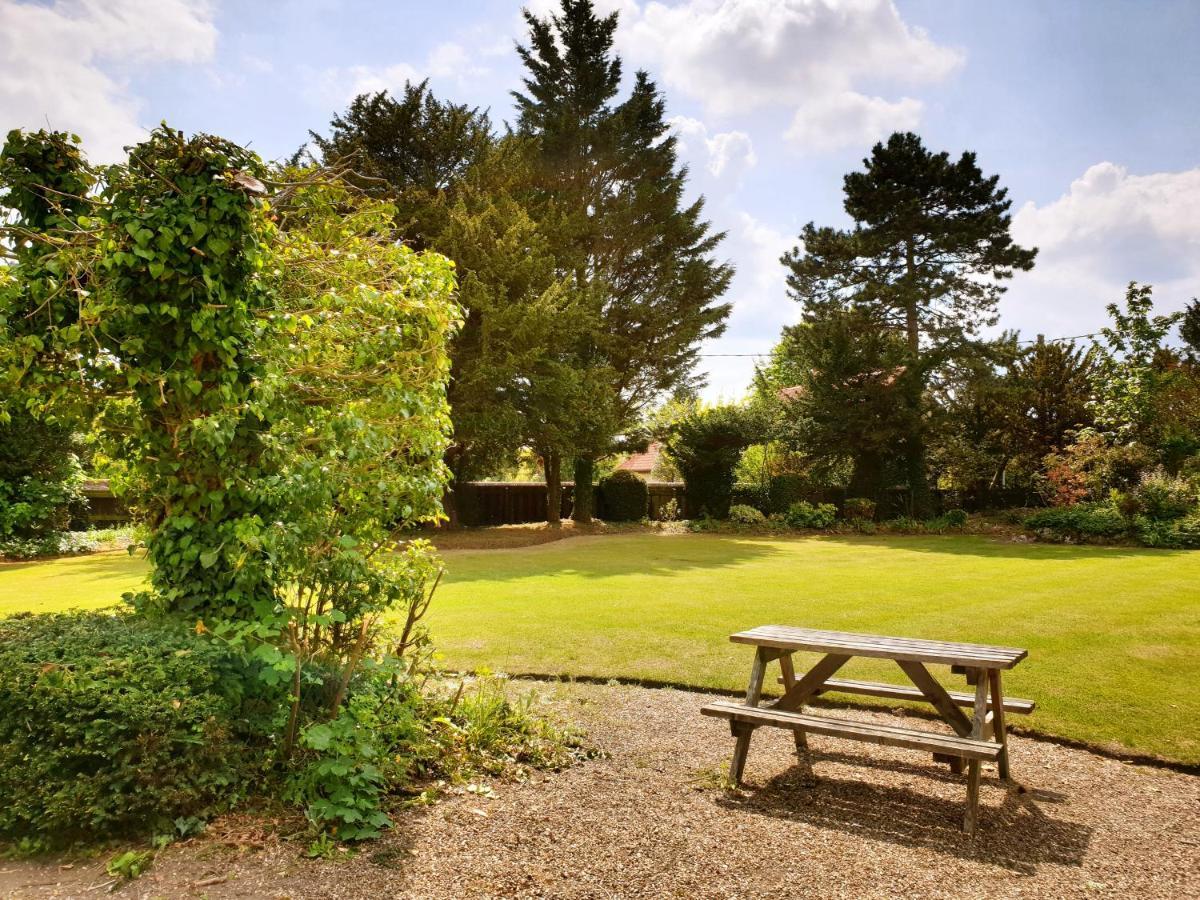 The Crown House Inn Great Chesterford Zewnętrze zdjęcie
