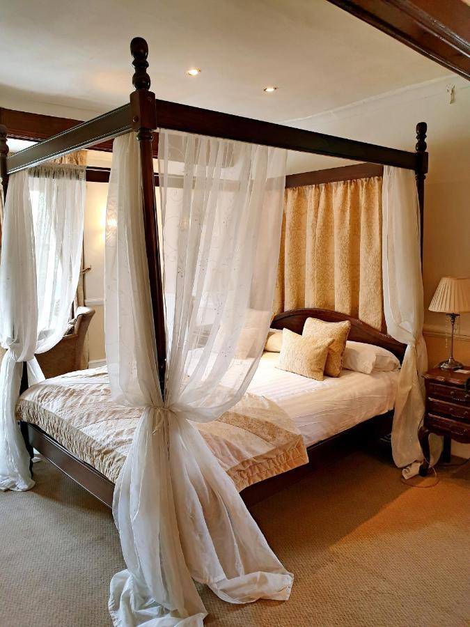 The Crown House Inn Great Chesterford Zewnętrze zdjęcie